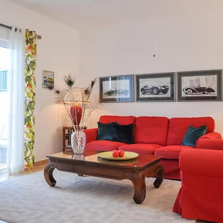 Casa Christine - Charming 2br Townhouse W. Pool & Near Beach