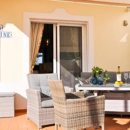 Casa Christine - Charming 2br Townhouse W. Pool & Near Beach Ferragudo (Faro)
